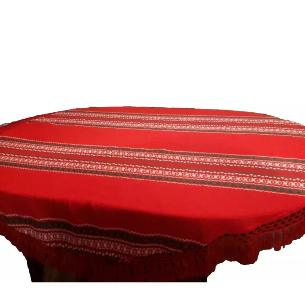 Beautiful vintage oval tablecloth red cotton blend crochet fringe holiday 64x66